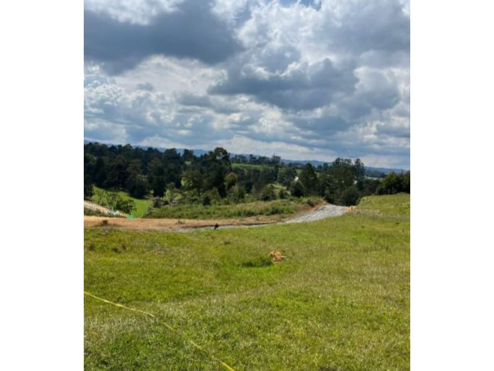 LOTE EN RIONEGRO — foto 3