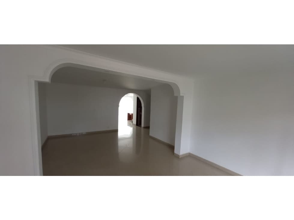 CASA EN ARRIENDO EN BELÉN, MALIBÚ — foto 4