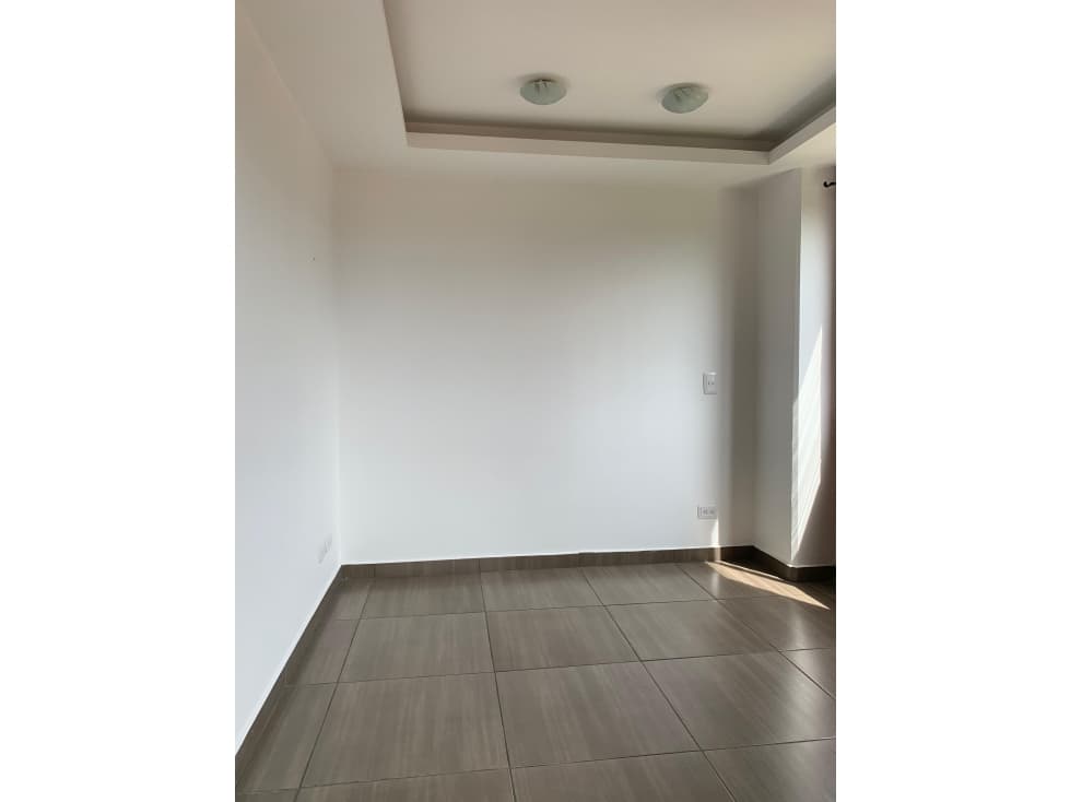 SE VENDE APTO EN RIONEGRO, — foto 4