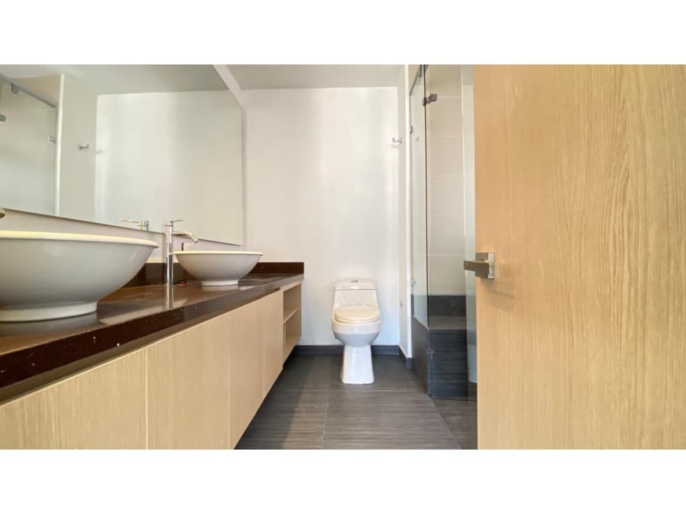 APARTAMETO DE LUJO EN OTRA PARTE ENVIGADO — foto 6