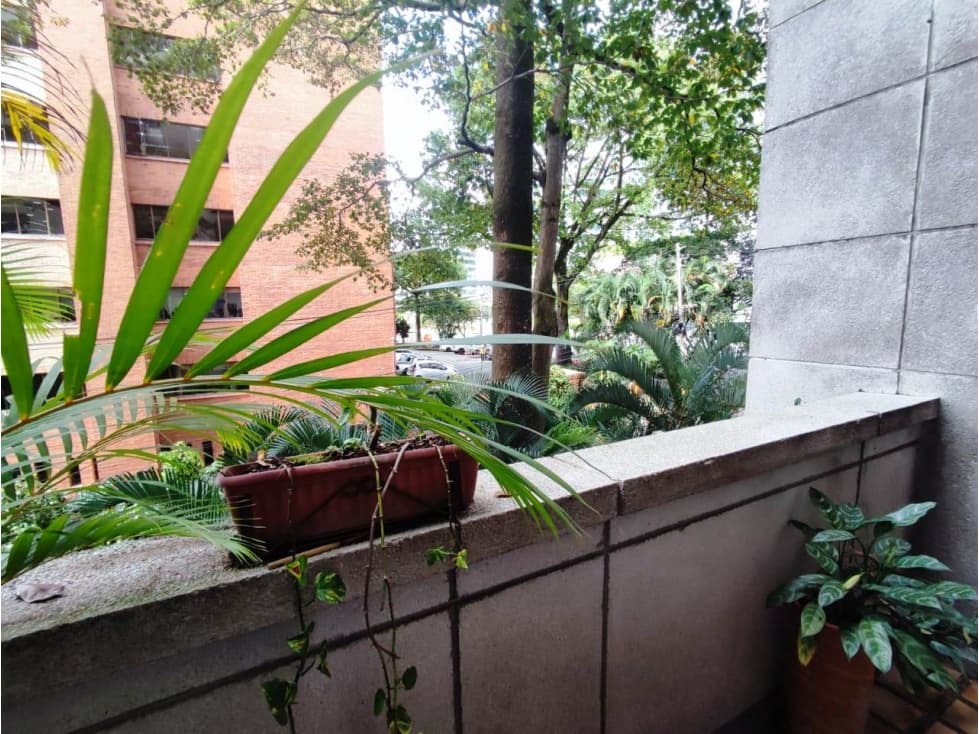 Oficina en edifcio de Milla de Oro - Poblado — foto 6