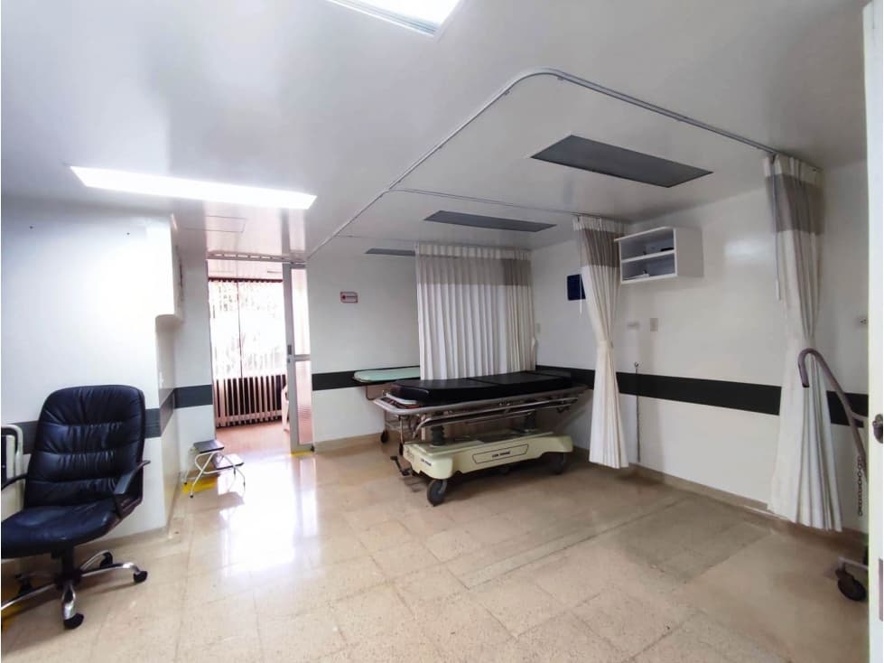Oficina en edifcio de Milla de Oro - Poblado — foto 2