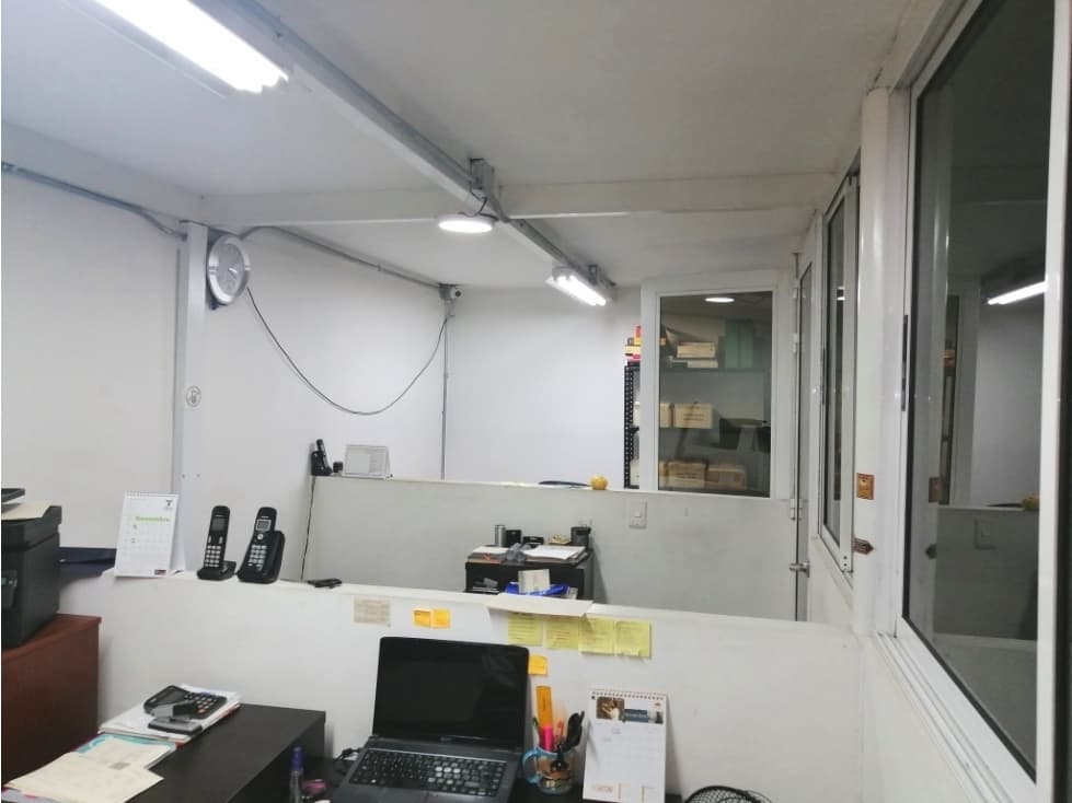 Bodega - Local en Envigado en Av El Poblado — foto 5