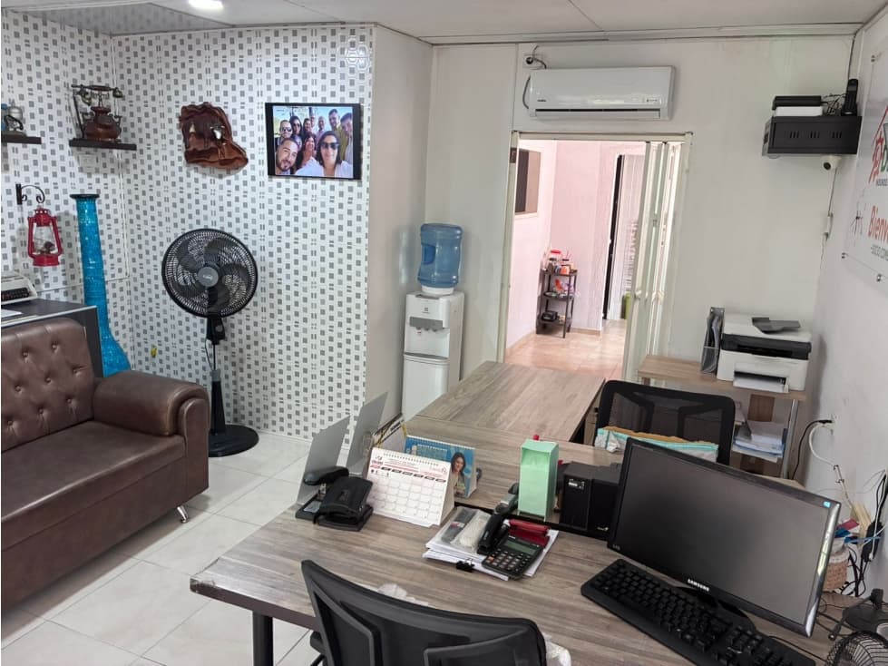 VENDO CASA CON 3 APARTAMENTOS INDEPENDIENTES — foto 2