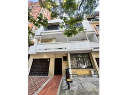 Se Vende Casa Unifamiliar en Calasanz parte baja, Medellin (c)