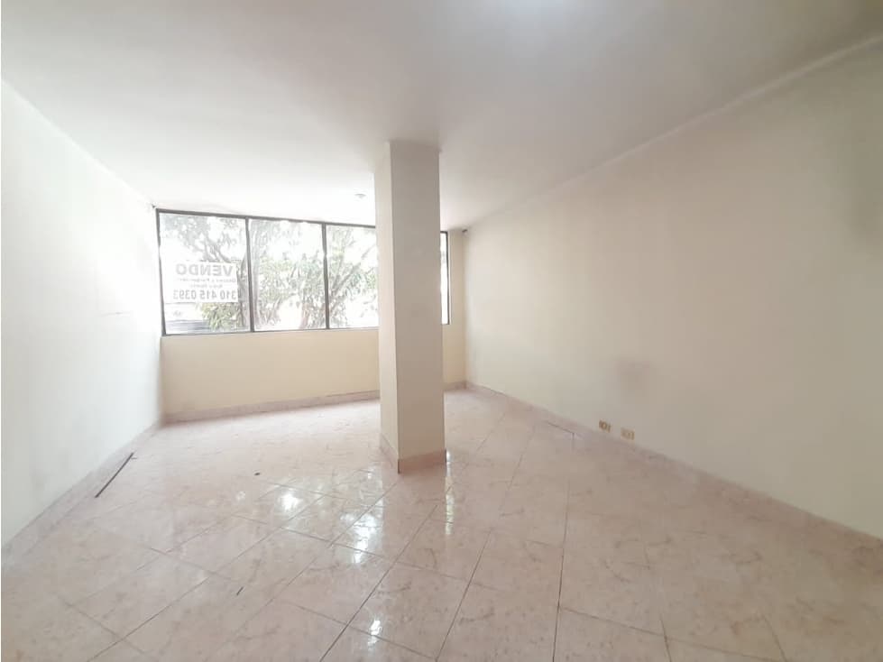 OFICINA EN VENTA EN EL CENTRO, SECTOR AYACUCHO, PISO 2° — foto 1