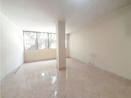 OFICINA EN VENTA EN EL CENTRO, SECTOR AYACUCHO, PISO 2°