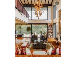 CASA EN ARRIENDO SECTOR ESCOBERO - ENVIGADO