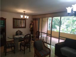 CASA EN VENTA SECTOR LA INTERMEDIA - ENVIGADO
