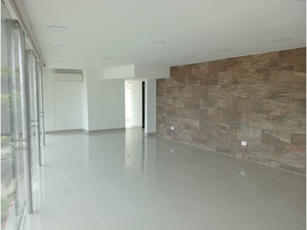 OFICINA EN ARRIENDO SECTOR LOS BALSOS - POBLADO — foto 4