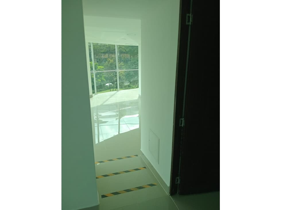 OFICINA EN ARRIENDO SECTOR LOS BALSOS - POBLADO — foto 5