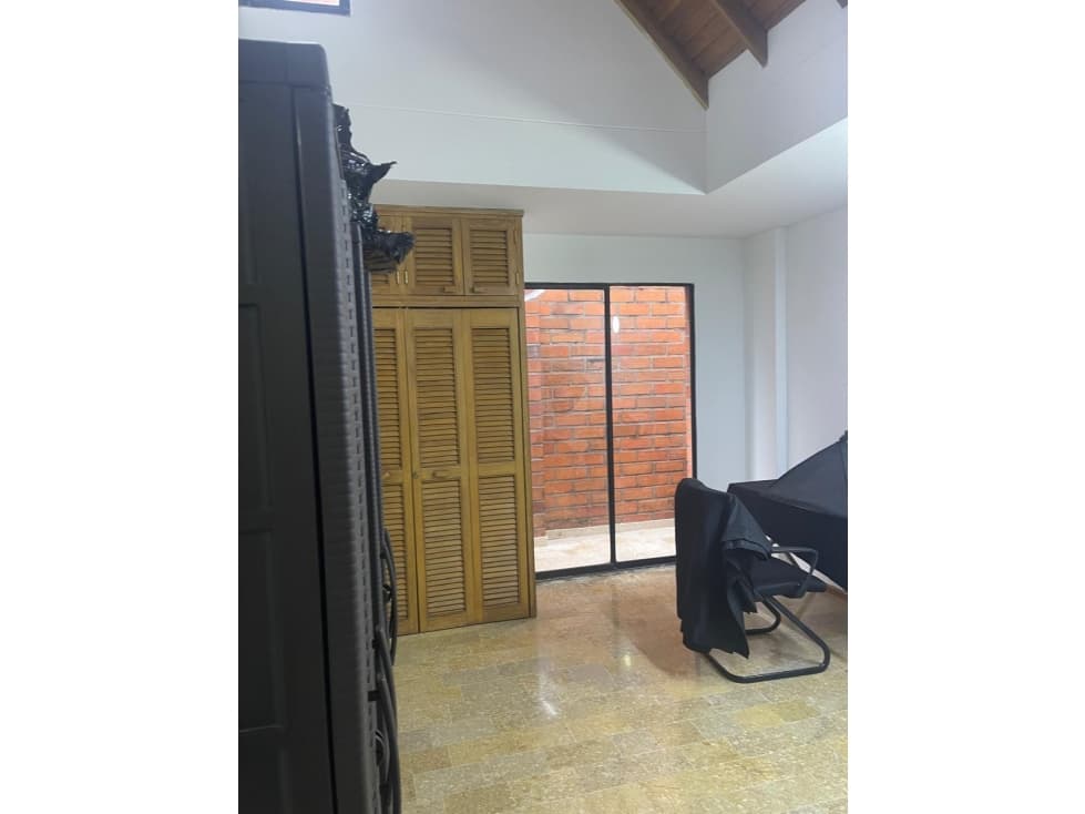OFICINA EN ARRIENDO SECTOR AGUACATALA - POBLADO — foto 5