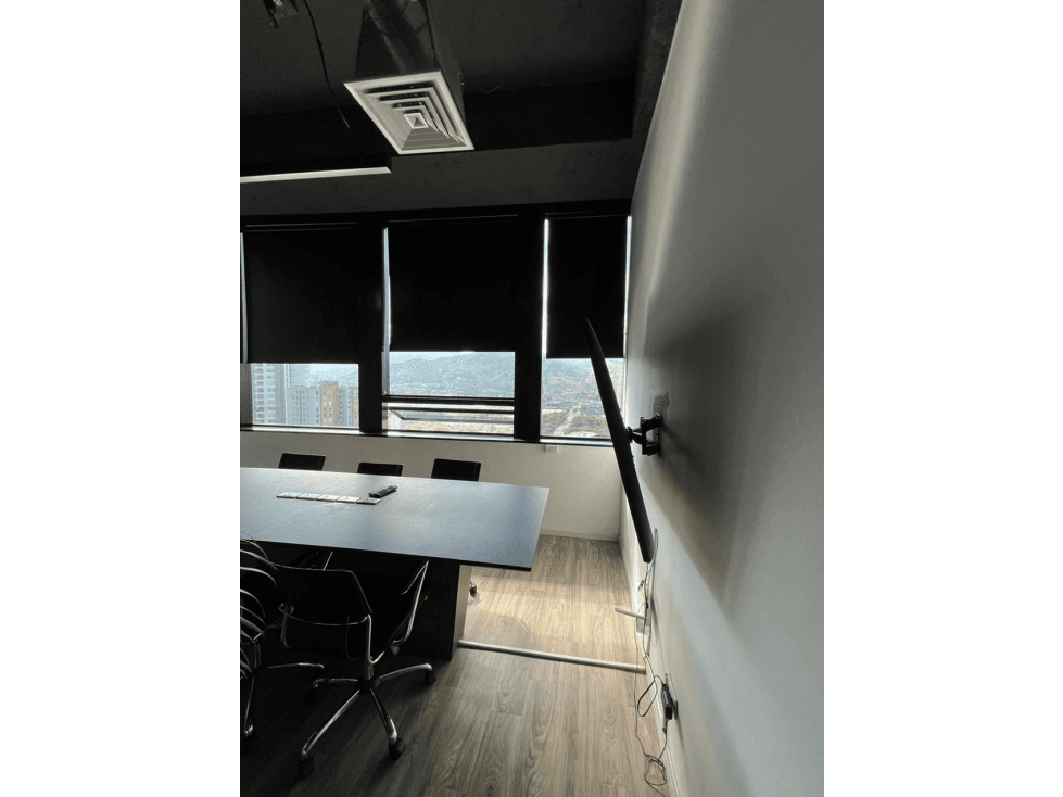 OFICINA DOTADA EN ARRIENDO SECTOR LOS BALSOS - POBLADO — foto 6