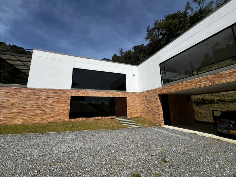 CASA EN VENTA O ARRIENDO SECTOR ESCOBERO - ENVIGADO — foto 4