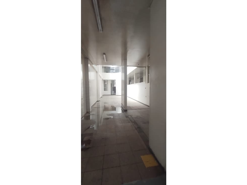 BODEGA PARA LA VENTA EN TOBERÍN, BOGOTA — foto 3