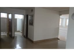 ARRIENDO OFICINA SANTA BIBIANA