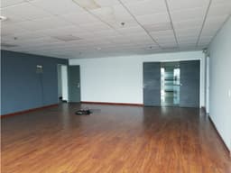 ARRIENDO OFICINAS BARRIO CHICO