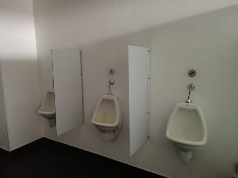 ARRIENDO OFICINAS BARRIO CHICO — foto 2