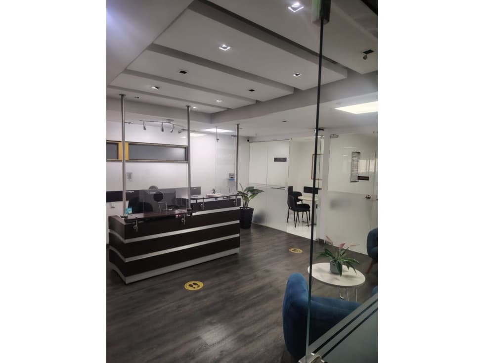 ARRIENDO OFICINAS AVENIDA CHILE — foto 3