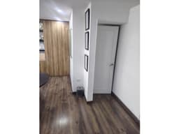 ARRIENDO OFICINA AV CHILE