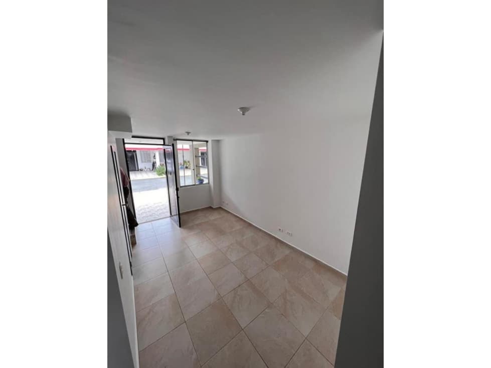 ¡Hermosa casa en venta en Altagracia! — foto 2