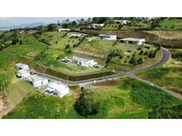 Espectacular lote en venta en el sector Vía Armenia