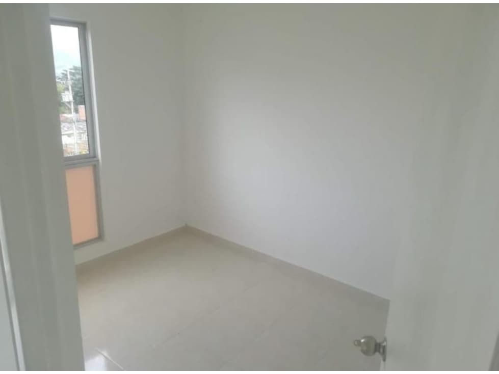 Apartamento en venta en La Pradera, Dosquebradas — foto 2