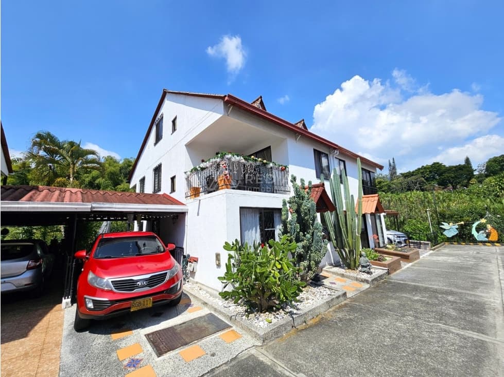 Casa en venta en Av sur Pereira — foto 1