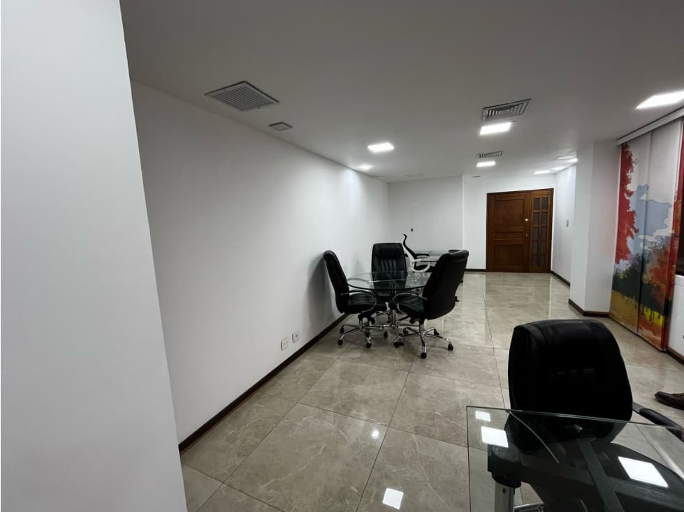 Oficina en venta en el centro de Pereira — foto 2