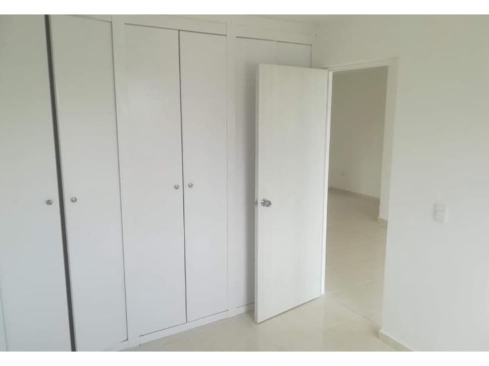 Apartamento en venta en La Pradera, Dosquebradas — foto 3