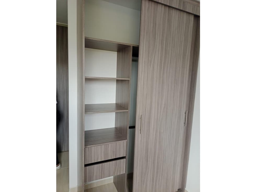 SE VENDE CONFORTABLE APARTAMENTO EN LA CONDINA — foto 4