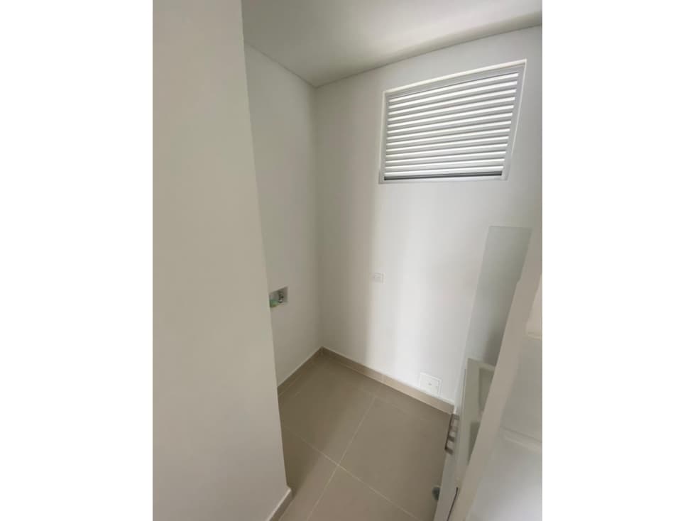 EN VENTA APARTAMENTO NUEVA TEQUENDAMA edificio TORRE COSMOPLAZA — foto 5