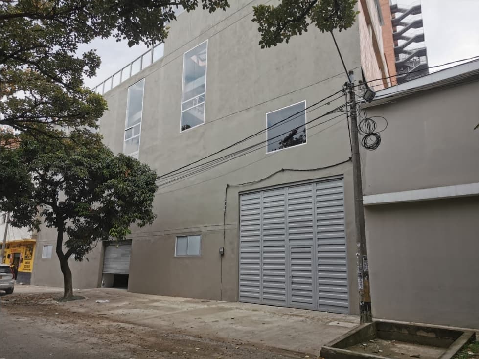 Bodega en venta sector La Candelaria Medellín. — foto 1
