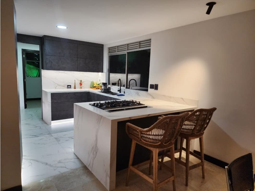 Casa en venta Envigado sector Zuñiga — foto 2