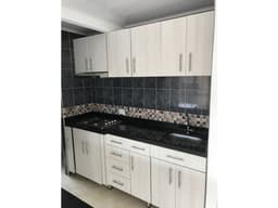 Se vende apartamento en conjunto los Cedros T37503