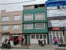 VENDO CASA EN BOSA "SUPER UBICADA"