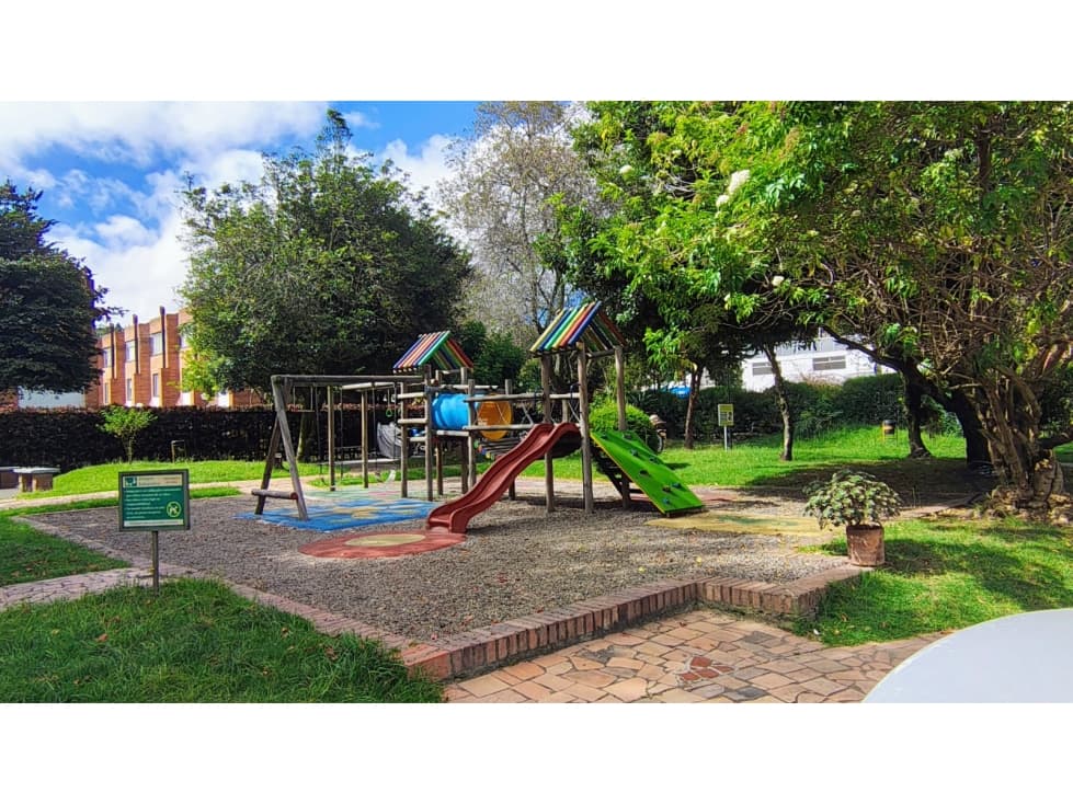 VENTA CASA EN CONJUNTO CERRADO PINAR DE SUBA — foto 4