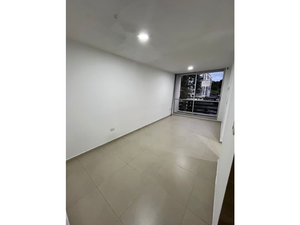 EN VENTA APARTAMENTO SANTA MONICA DOSQUEBRADAS — foto 1