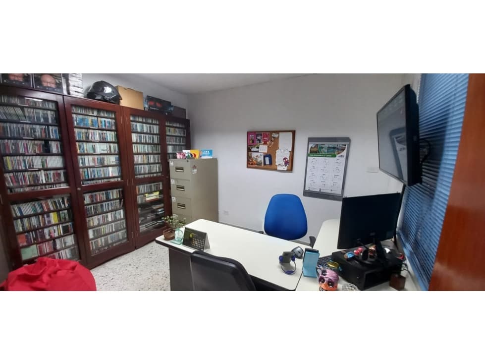 SE VENDE EDIFICIO EMPRESARIAL BARRIO VERSALLES-CALI — foto 4