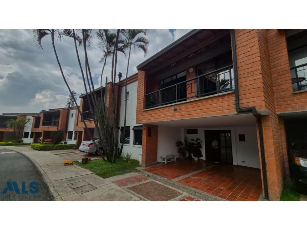 Venta Casa Envigado el Chocho — foto 1