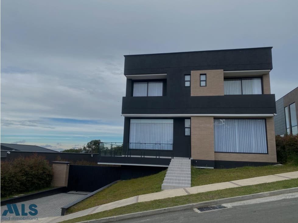 Venta Casa Campestre Alto de las Palmas — foto 2