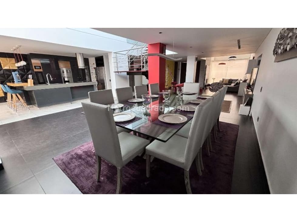 VENDO CASA EN ALHAMBRA — foto 4