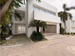 Arriendo de Casa. La Castellana . Barranquilla.