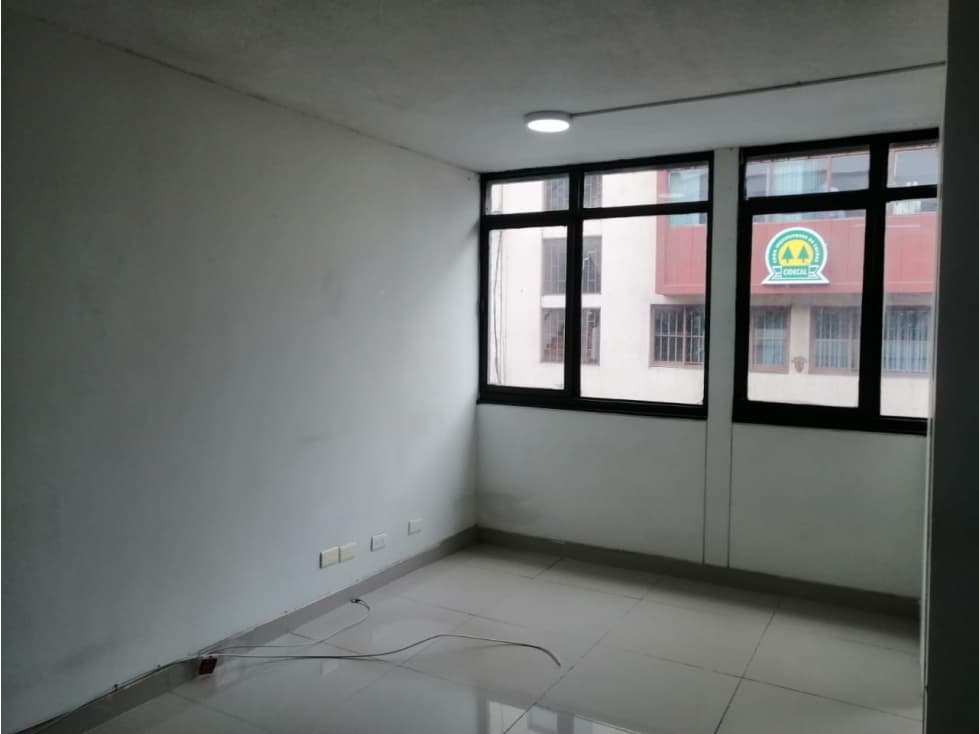 VENTA OFICINA EN EL CENTRO, MANIZALES CALDAS — foto 2