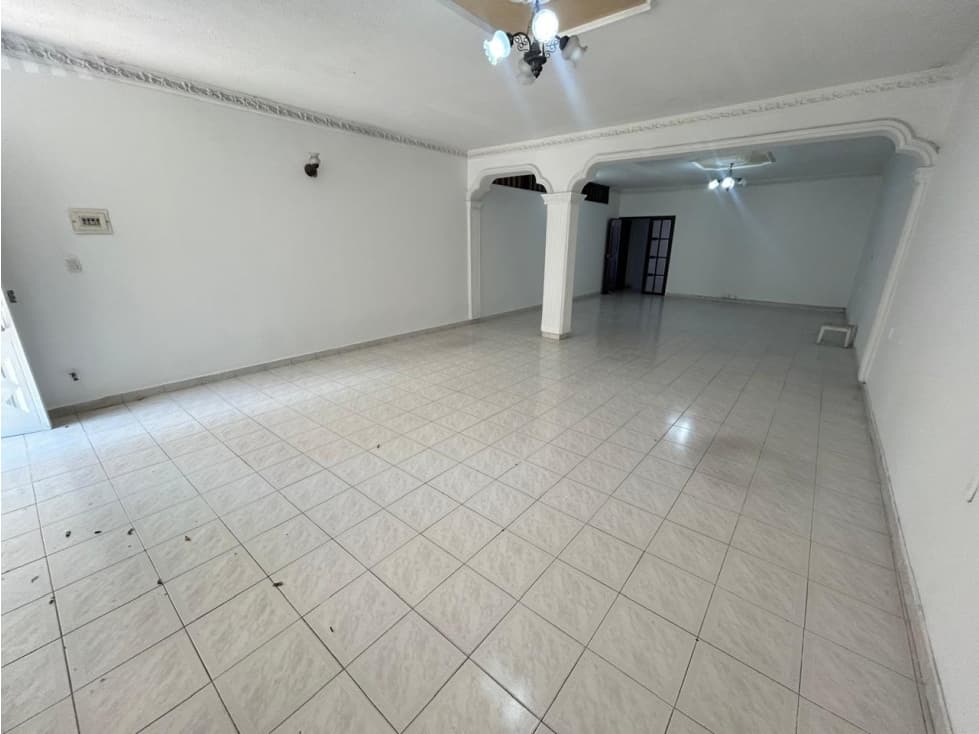 ARRIENDO CASA BARRIO EL PRADO — foto 1