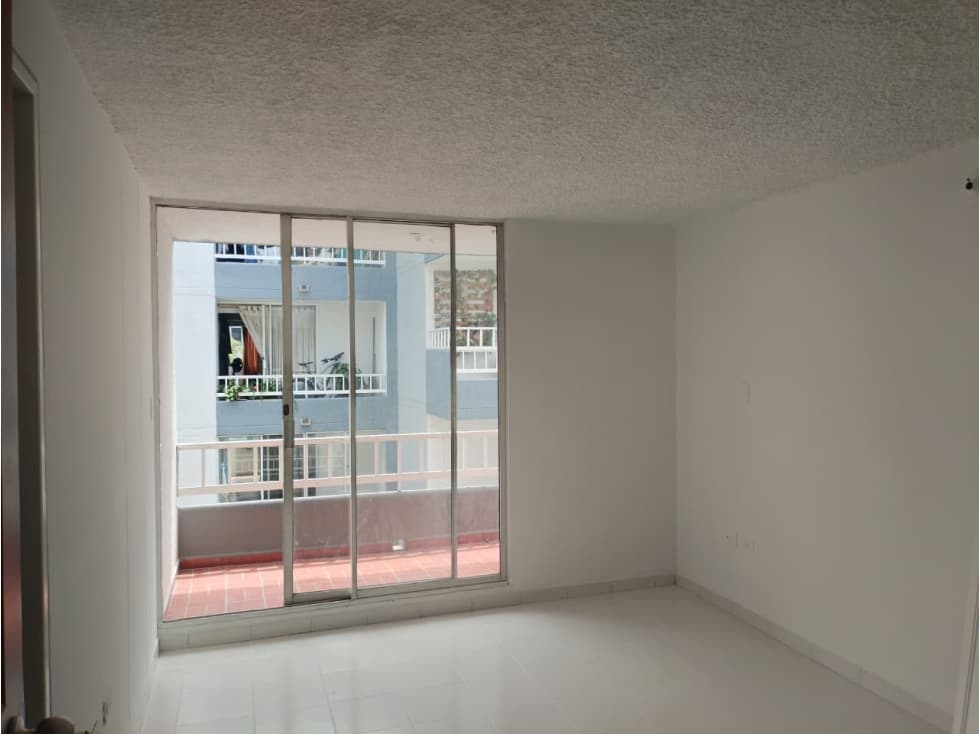 ARRIENDO APARTAMENTO PROVENZA — foto 3