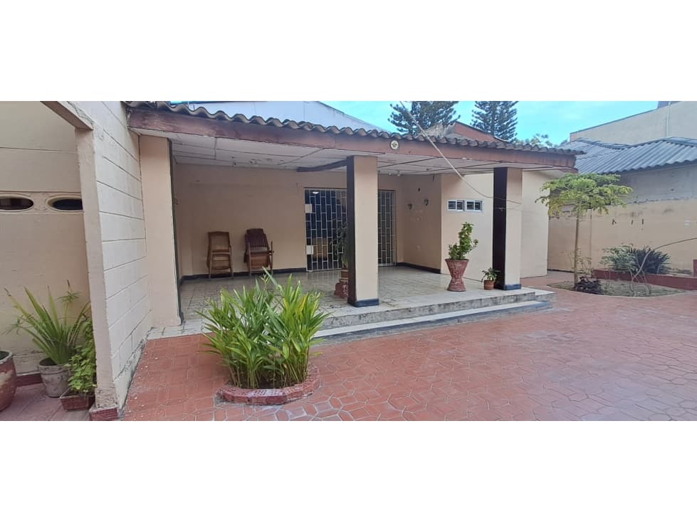 SE VENDE CASA PARA INVERSION, EN RIOMAR SECTOR GRANADILLO — foto 1