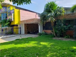 VENDO CASA PARA REMODELAR, EN RIOMAR, BARRANQUILLA