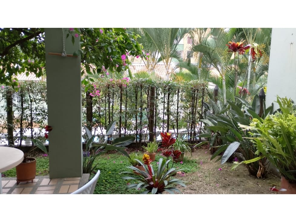 CASA EN LA LOMA DE LOS BERNAL — foto 5