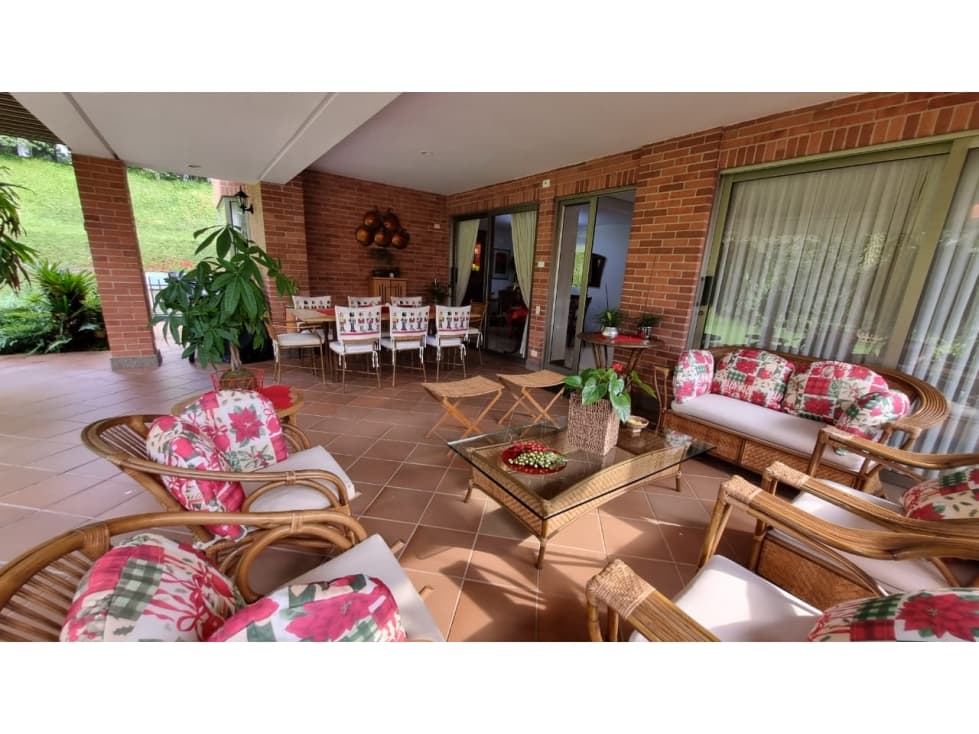 CASA EN EL POBLADO - LA CALERA — foto 6